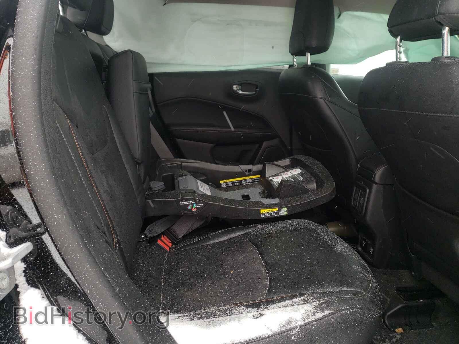 2019 JEEP COMPASS - VIN: 3C4NJCBB9KT676892 - Фото 6