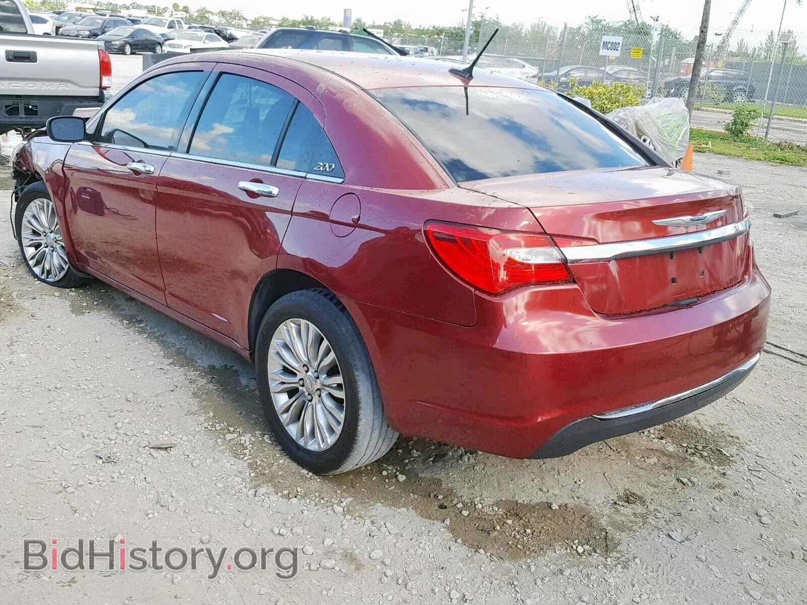 2011 CHRYSLER 200 - VIN: 1C3BC2FB5BN600821 - Фото 3