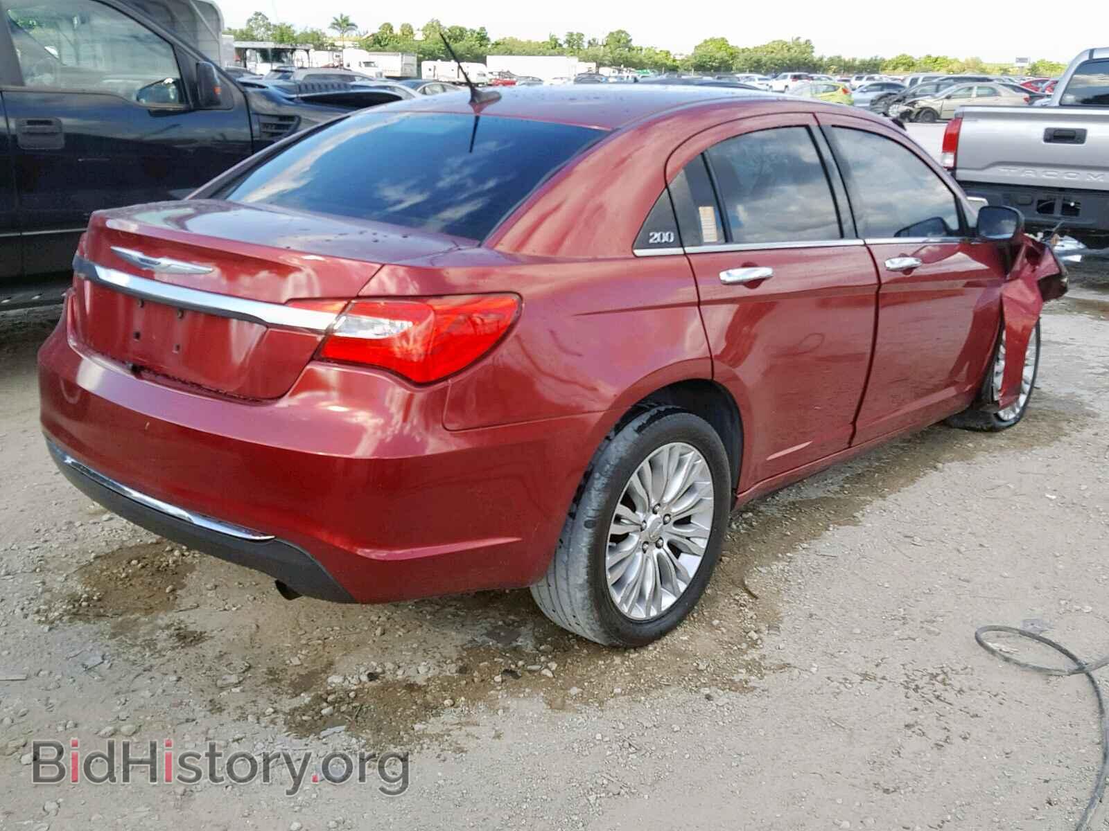 2011 CHRYSLER 200 - VIN: 1C3BC2FB5BN600821 - Фото 4