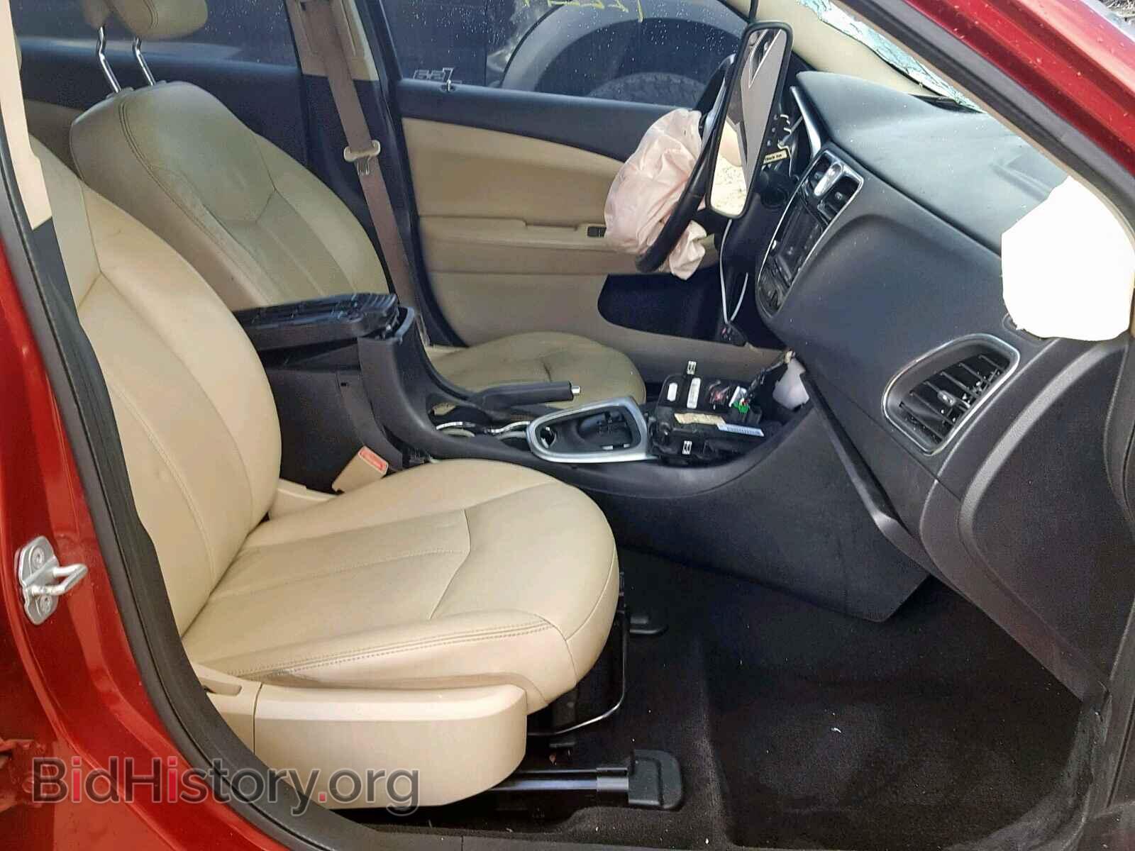 2011 CHRYSLER 200 - VIN: 1C3BC2FB5BN600821 - Фото 5