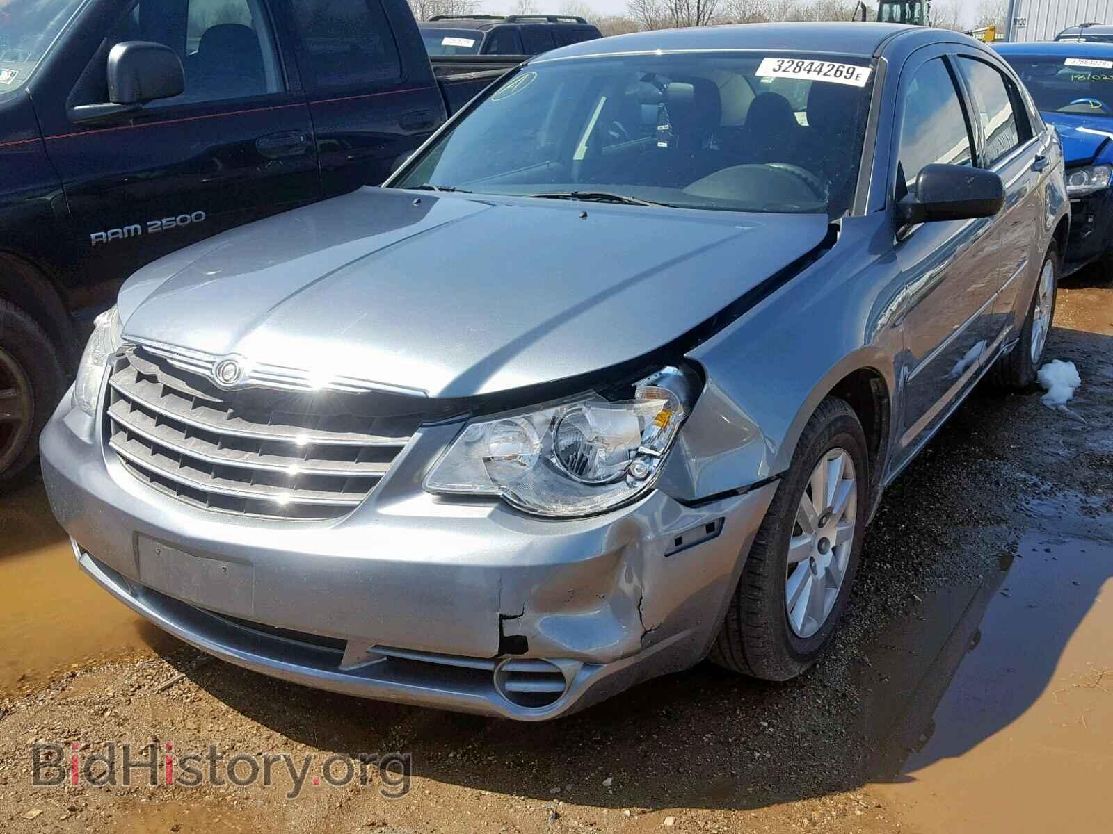 2010 CHRYSLER SEBRING - VIN: 1C3CC4FB7AN165301 - Фото 2