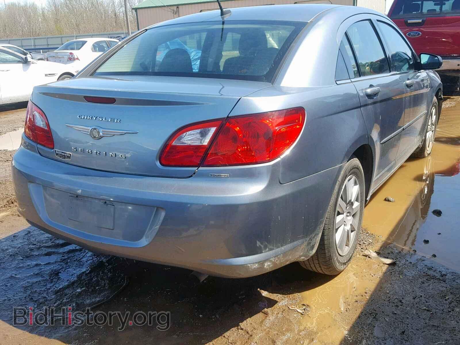 2010 CHRYSLER SEBRING - VIN: 1C3CC4FB7AN165301 - Фото 4
