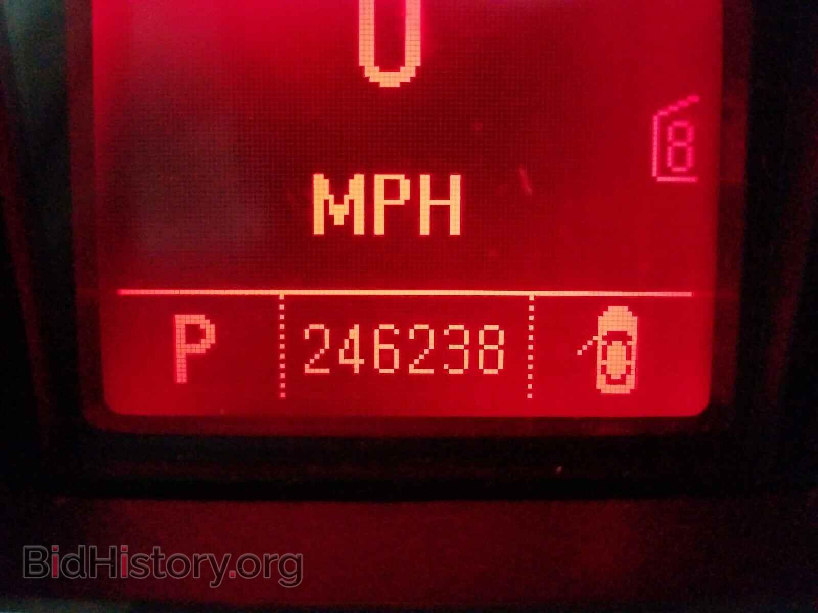 2011 GMC TERRAIN - VIN: 2CTALUEC2B6424350 - Photo 8