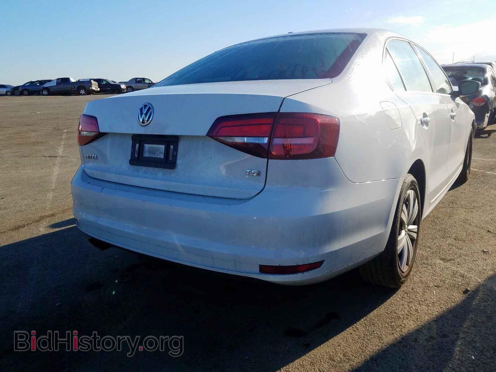 2017 VOLKSWAGEN JETTA - VIN: 3VW2B7AJ8HM328095 - Фото 4