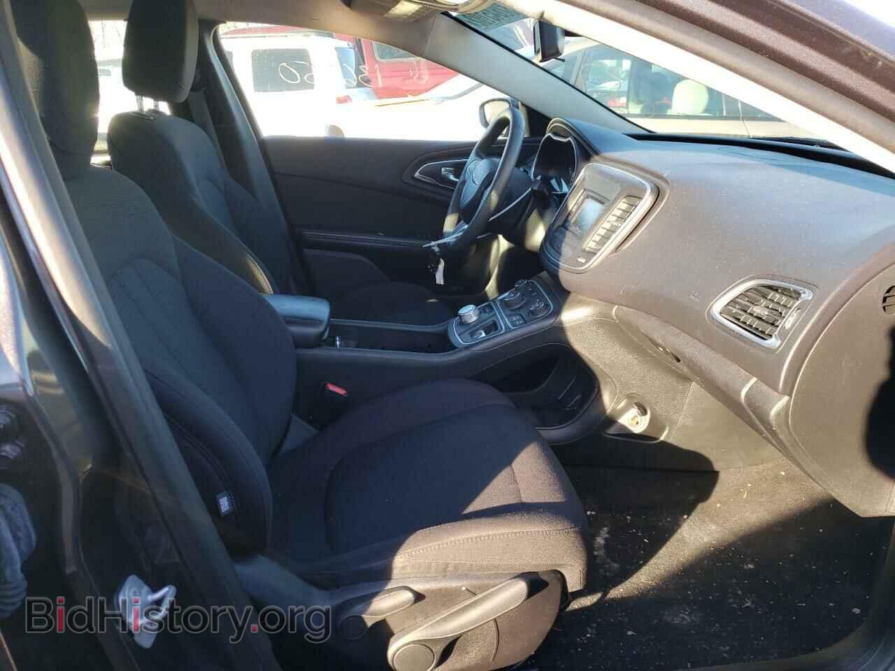 2015 CHRYSLER 200 - VIN: 1C3CCCABXFN579021 - Photo 5