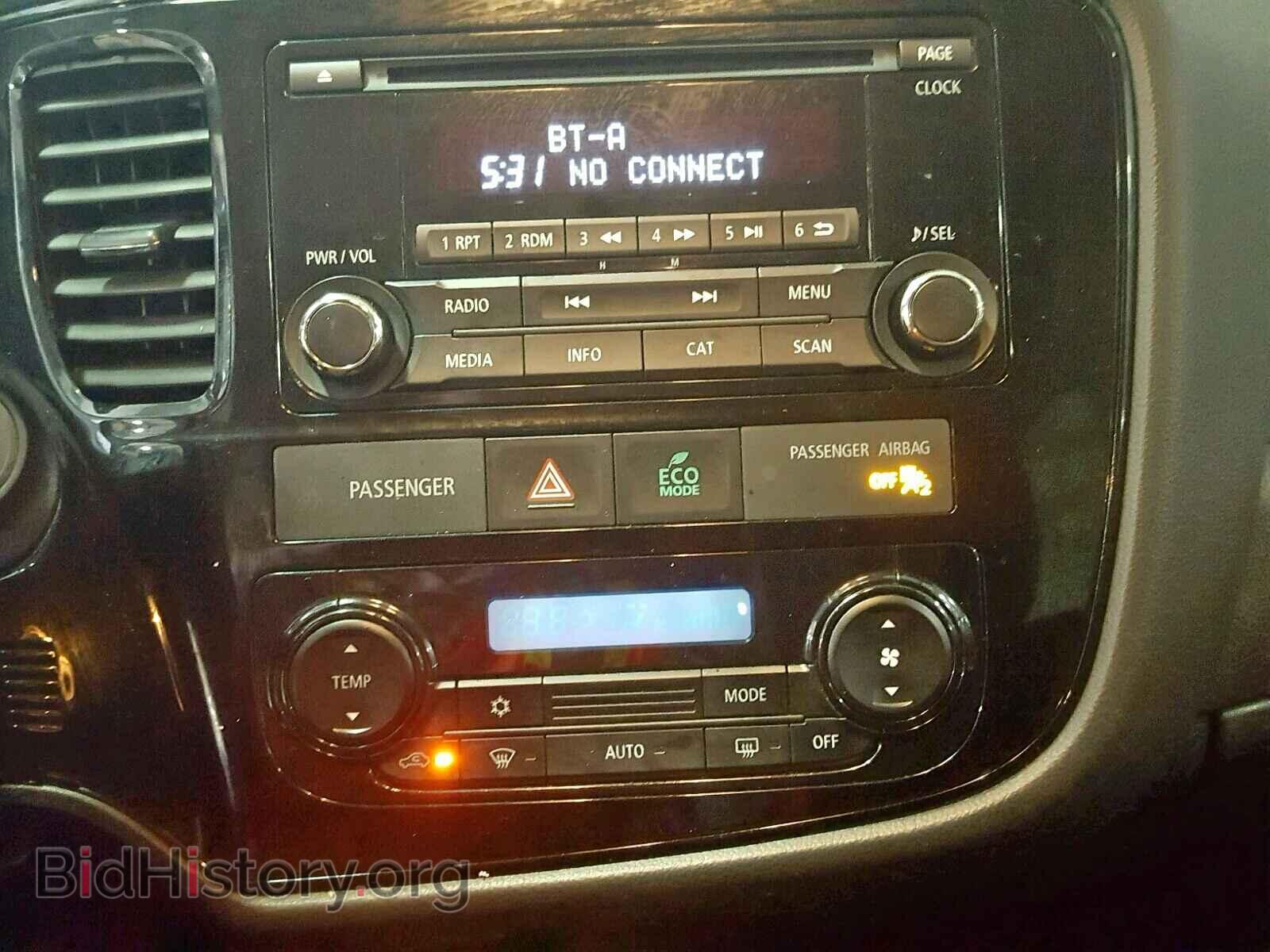2016 MITSUBISHI OUTLANDER - VIN: JA4AD2A32GZ040190 - Фото 9