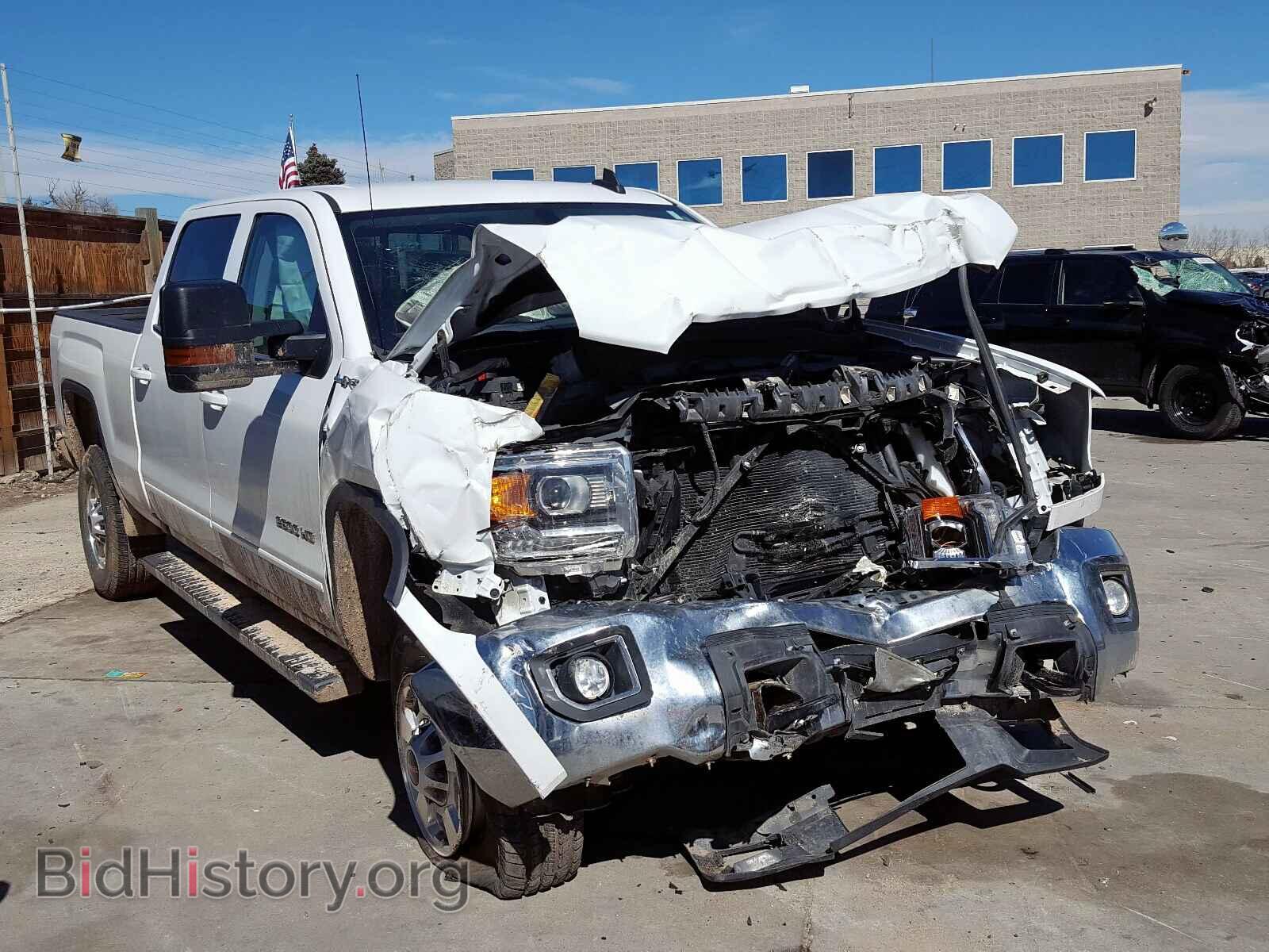 Photo 1GT12SEG4HF173741 - GMC SIERRA 2017
