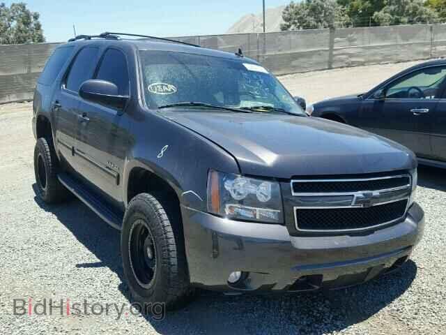 Photo 1GNUKBE09AR241768 - CHEVROLET TAHOE 2010