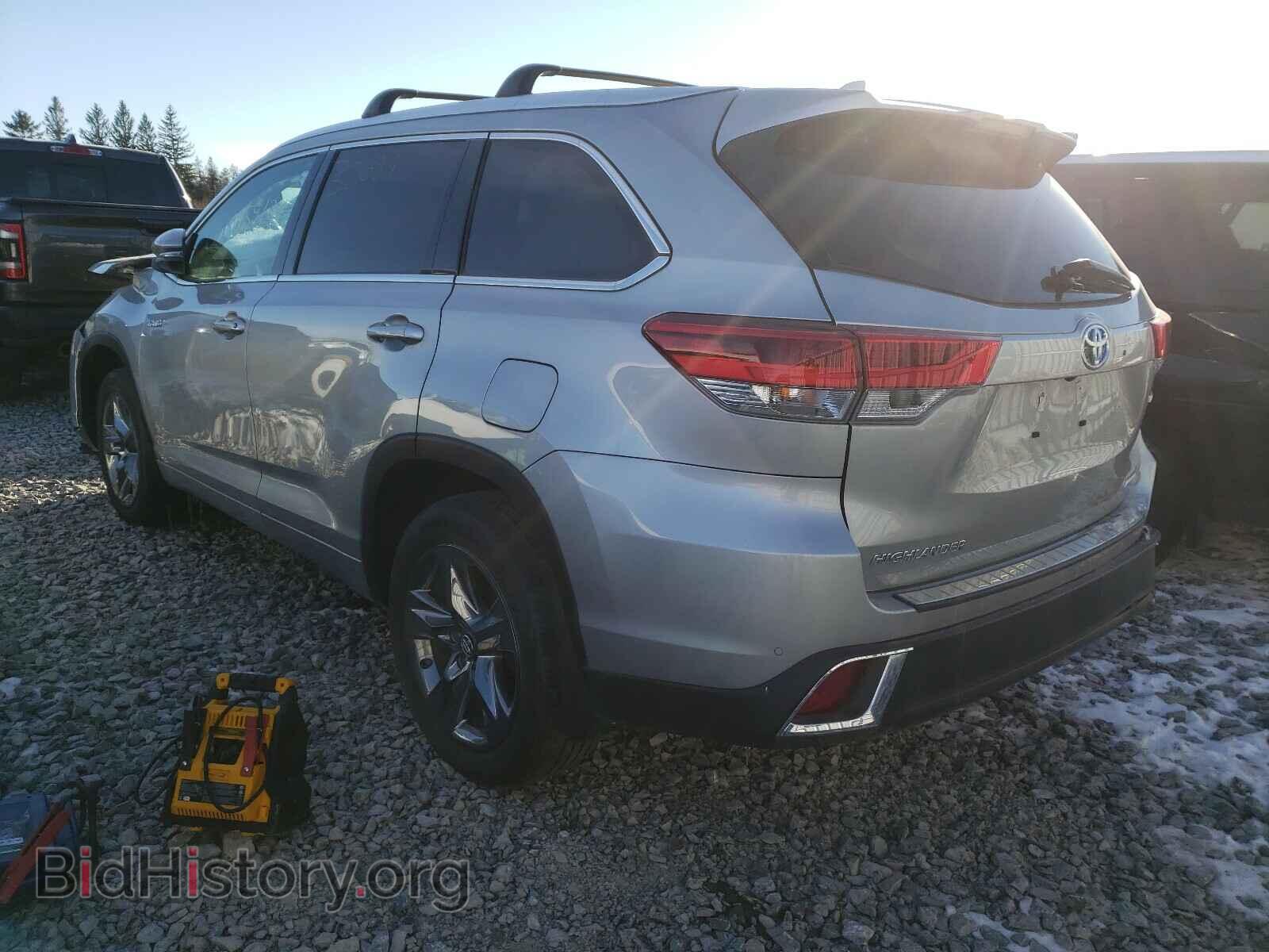 2017 TOYOTA HIGHLANDER - VIN: 5TDDGRFH2HS035730 - Фото 3
