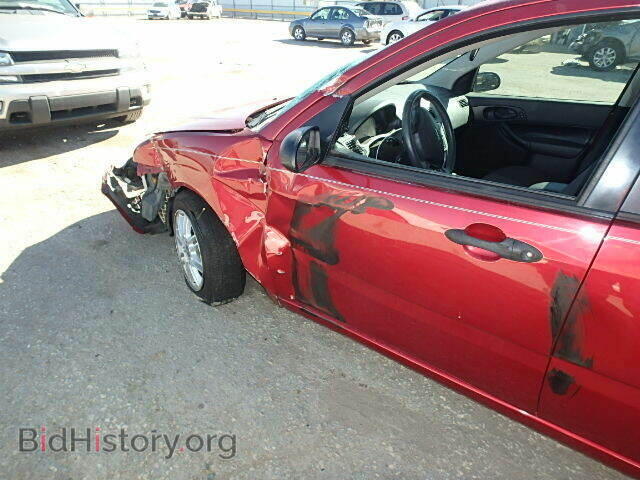 2005 FORD FOCUS - VIN: 3FAFP37N95R134592 - Фото 10