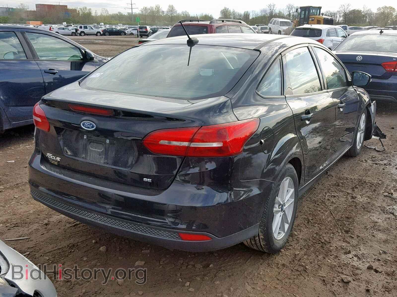 2016 FORD FOCUS SE - VIN: 1FADP3F2XGL220168 - Фото 4