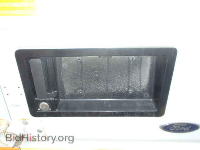 2000 FORD ECONOLINE - VIN: 1FTNE2426YHB44440 - Фото 9