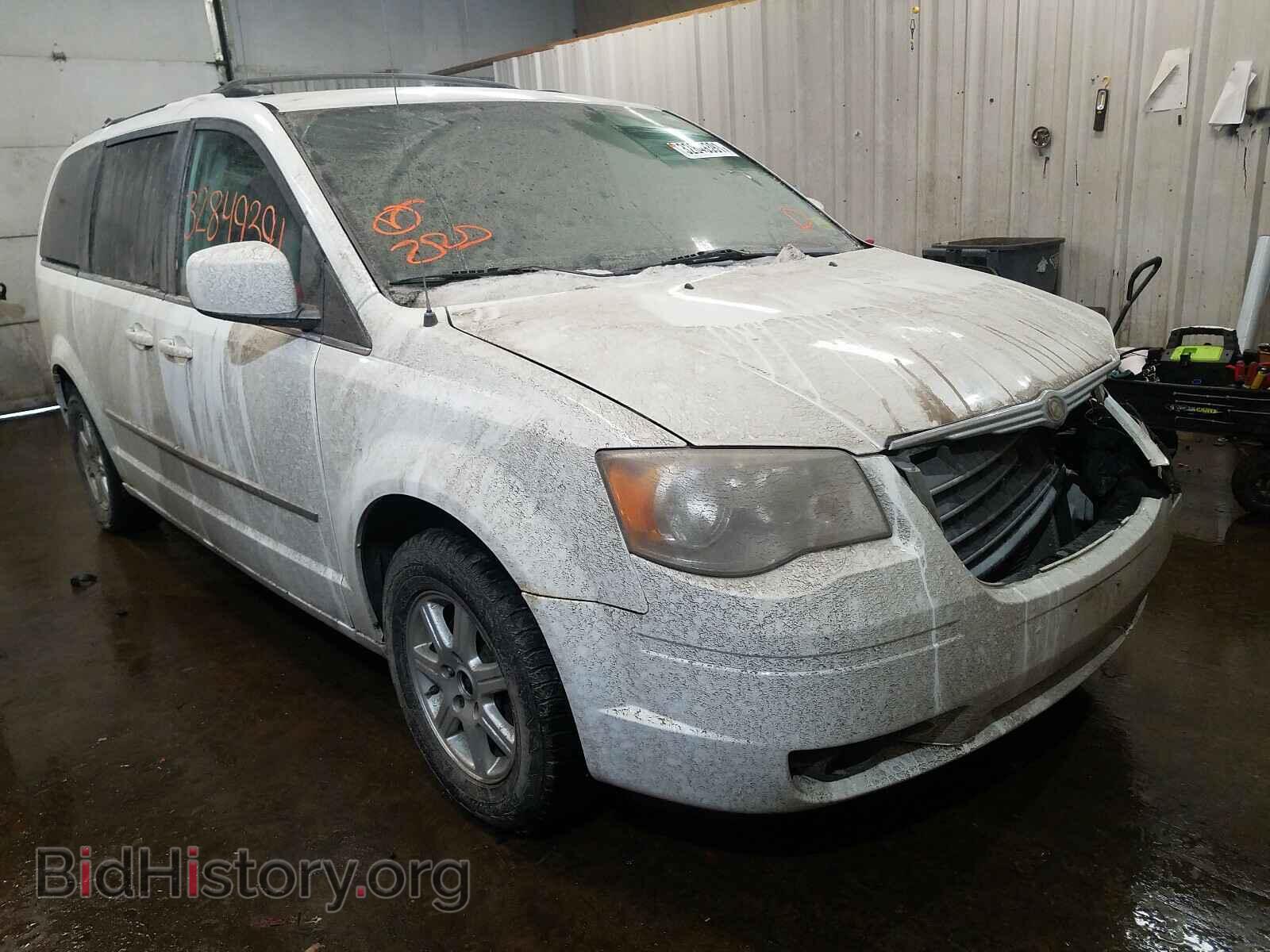 Фотография 2A4RR5D17AR461050 - CHRYSLER MINIVAN 2010