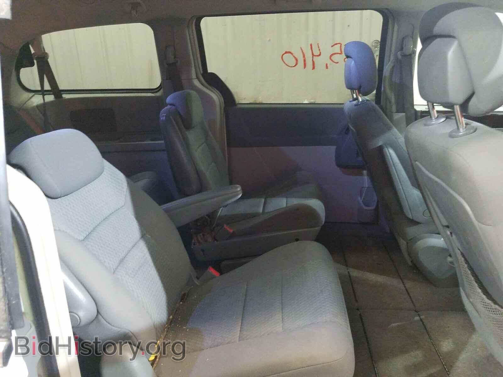 2010 CHRYSLER MINIVAN - VIN: 2A4RR5D17AR461050 - Фото 6