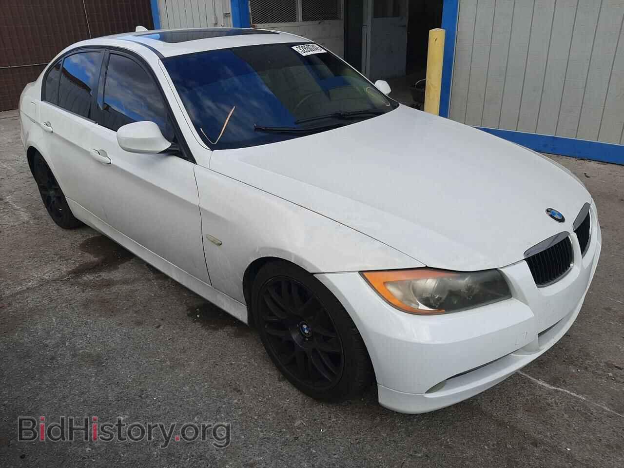 Фотография WBAVA37538NL45735 - BMW 3 SERIES 2008