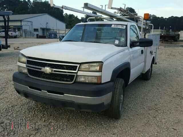 2006 CHEVROLET SILVERADO - VIN: 1GBHC24U86E131177 - Фото 2