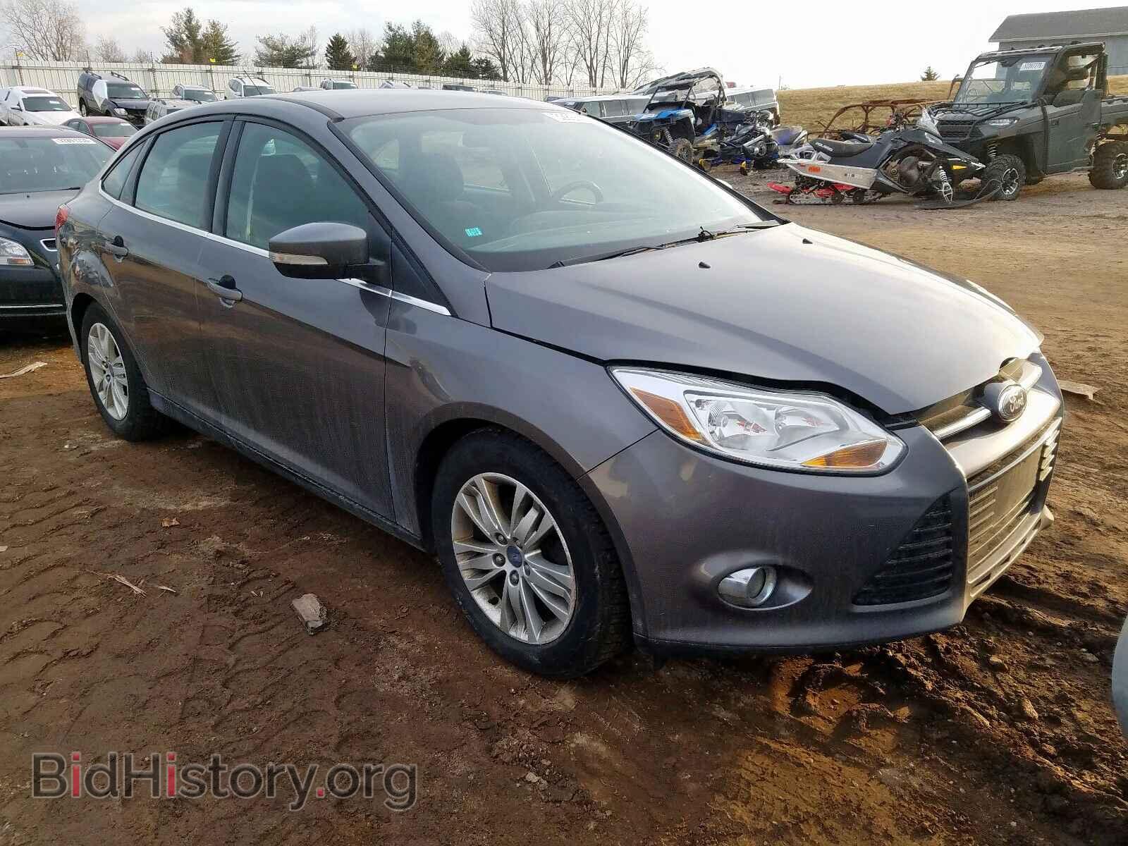 Photo 1FAHP3H28CL479461 - FORD FOCUS 2012