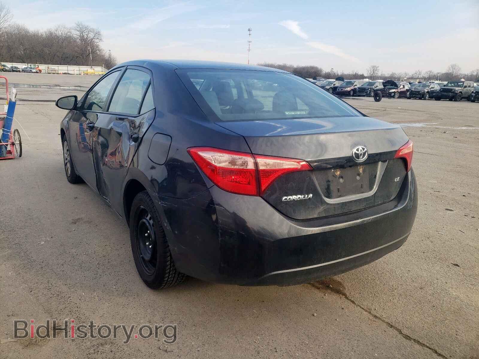 2018 TOYOTA COROLLA - VIN: 2T1BURHEXJC108926 - Фото 3