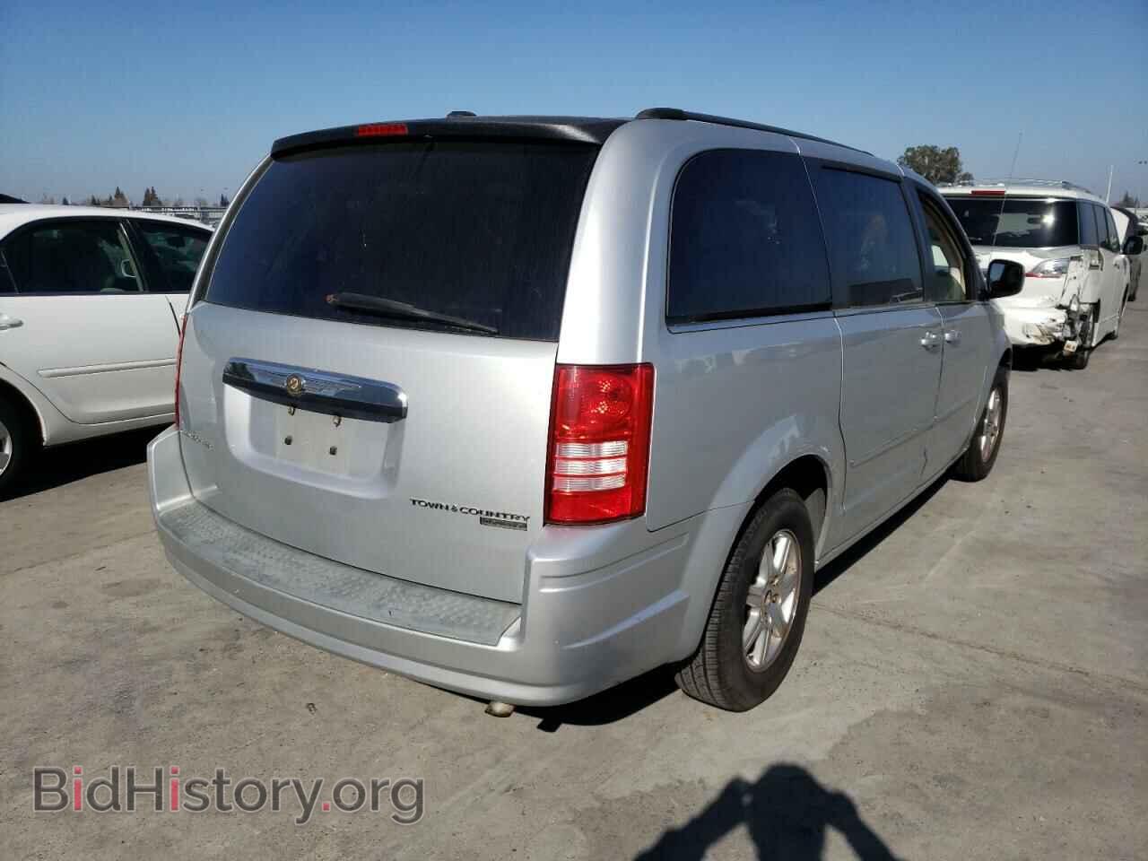 2009 CHRYSLER MINIVAN - VIN: 2A8HR541X9R547460 - Фото 4