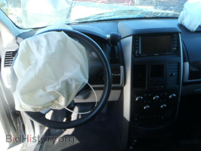 2010 DODGE CARAVAN - VIN: 2D4RN5D14AR237609 - Фото 9