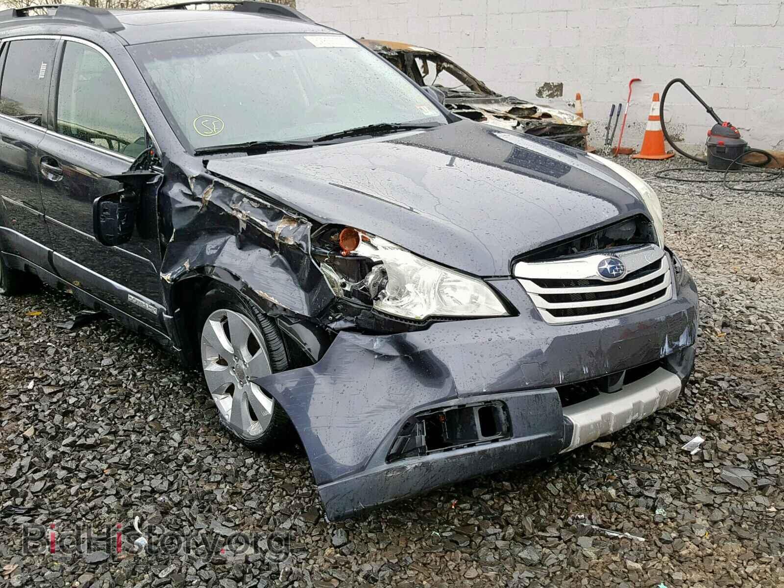 2011 SUBARU OUTBACK 2. - VIN: 4S4BRBKC2B3376651 - Photo 9