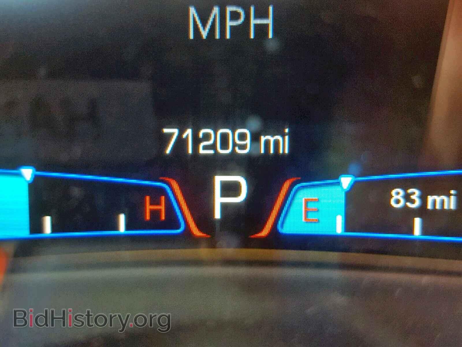 2015 CHRYSLER 300 - VIN: 2C3CCAAG2FH864210 - Фото 8