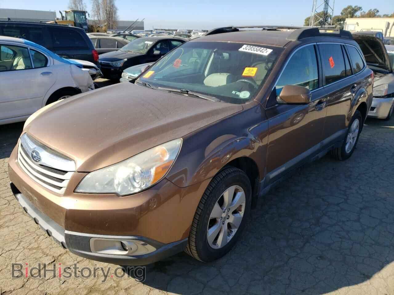 2011 SUBARU OUTBACK - VIN: 4S4BRCHC8B1423223 - Фото 2