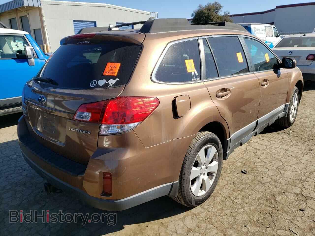 2011 SUBARU OUTBACK - VIN: 4S4BRCHC8B1423223 - Фото 4
