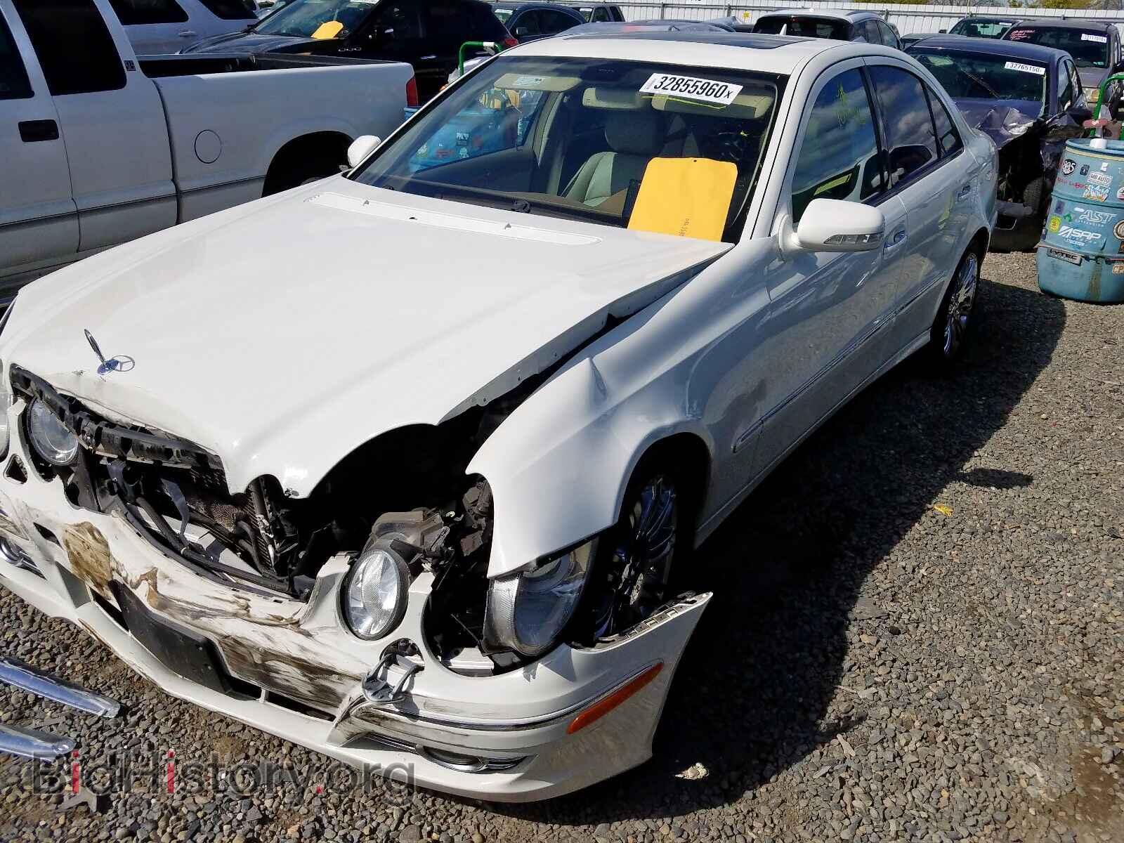 2008 MERCEDES-BENZ E CLASS - VIN: WDBUF56X48B218877 - Фото 2