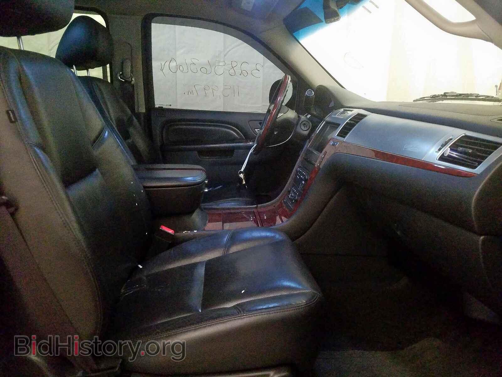 2011 CADILLAC ESCALADE - VIN: 1GYS4GEF5BR296919 - Фото 5