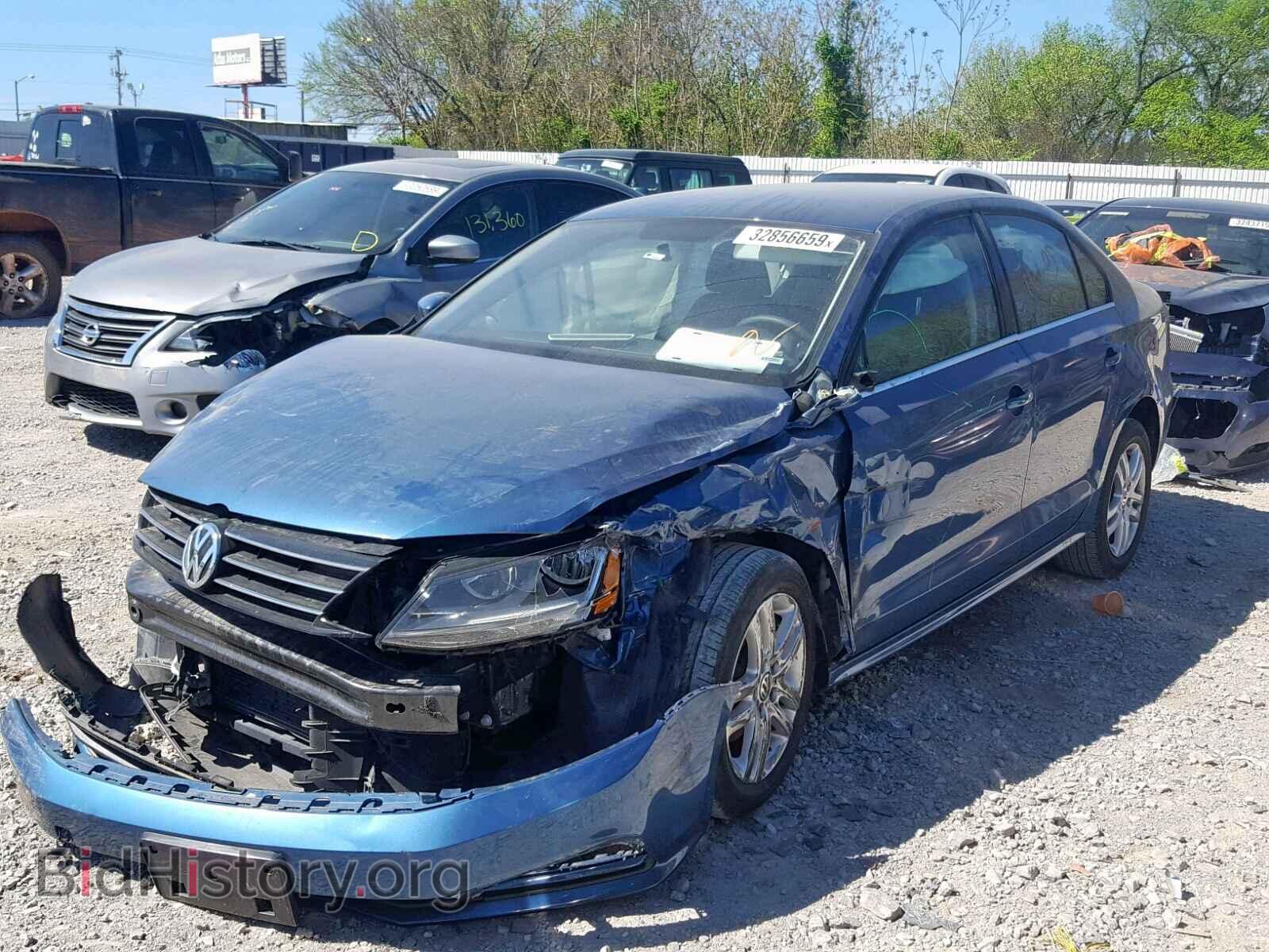 2017 VOLKSWAGEN JETTA - VIN: 3VW2B7AJ7HM255155 - Фото 2