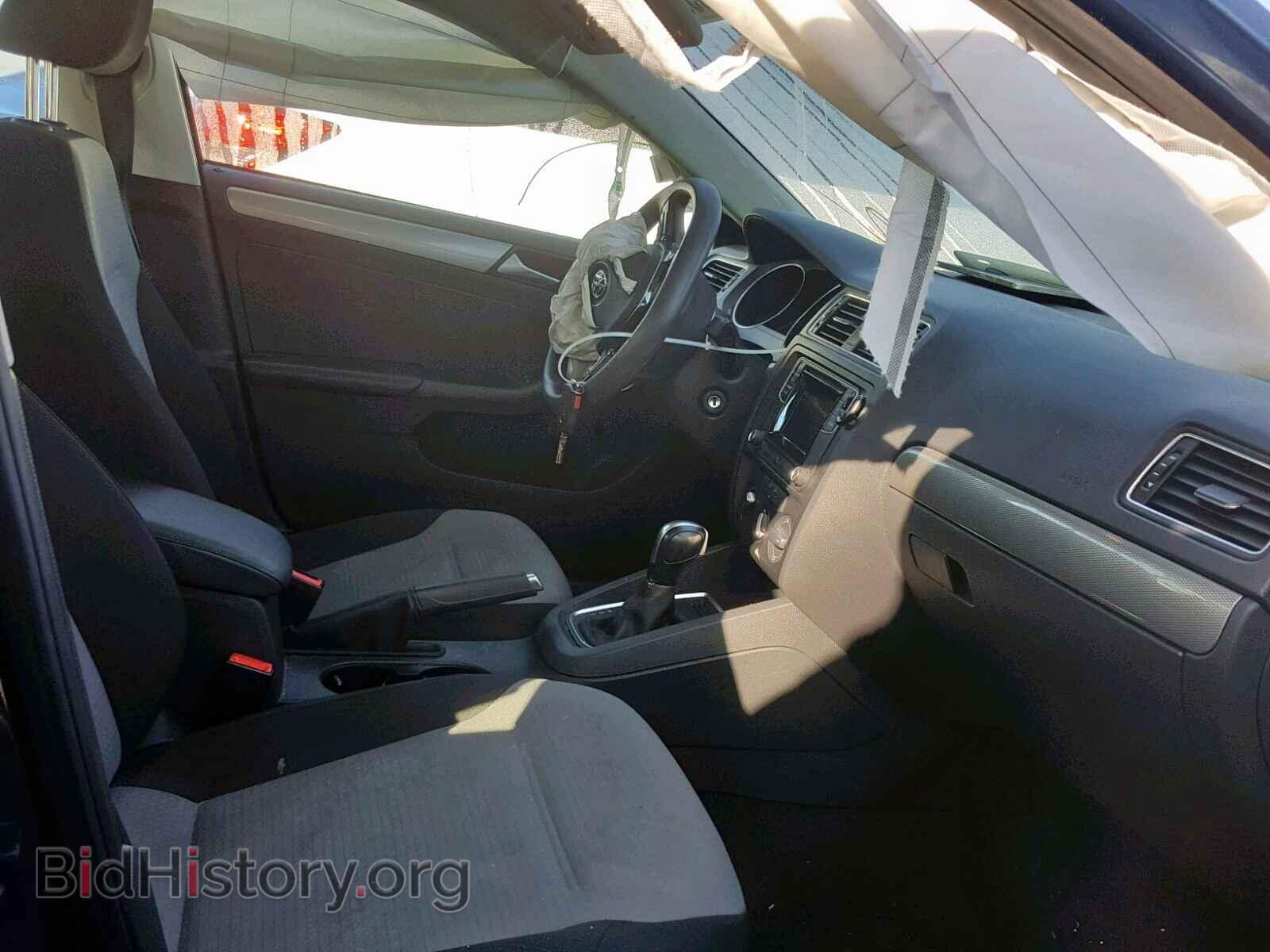 2017 VOLKSWAGEN JETTA - VIN: 3VW2B7AJ7HM255155 - Фото 5