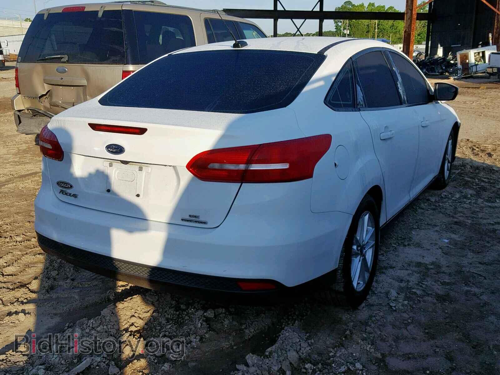 2015 FORD FOCUS SE - VIN: 1FADP3F26FL242618 - Фото 4