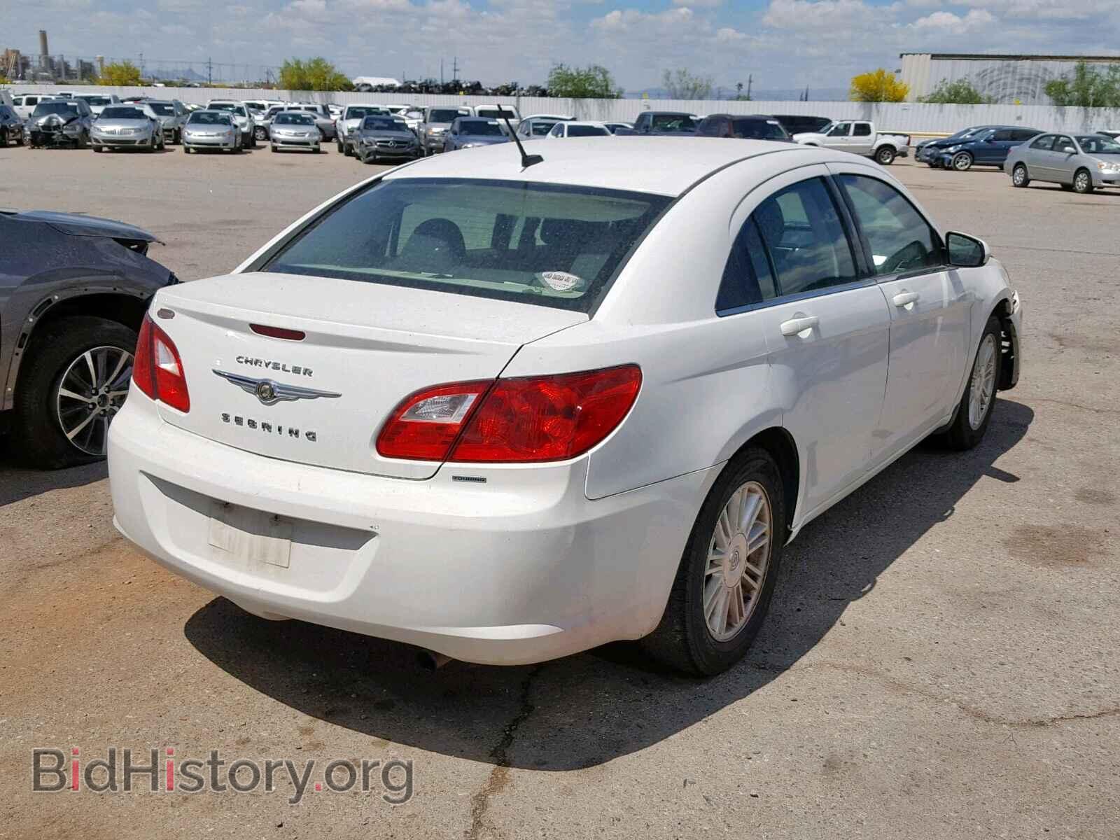 2009 CHRYSLER SEBRING - VIN: 1C3LC56B79N537401 - Фото 4