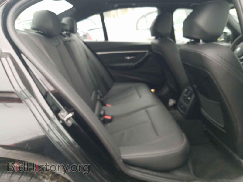 2018 BMW 3 SERIES (VIN WBA8D9C52JA616357) — photo 6 of 10