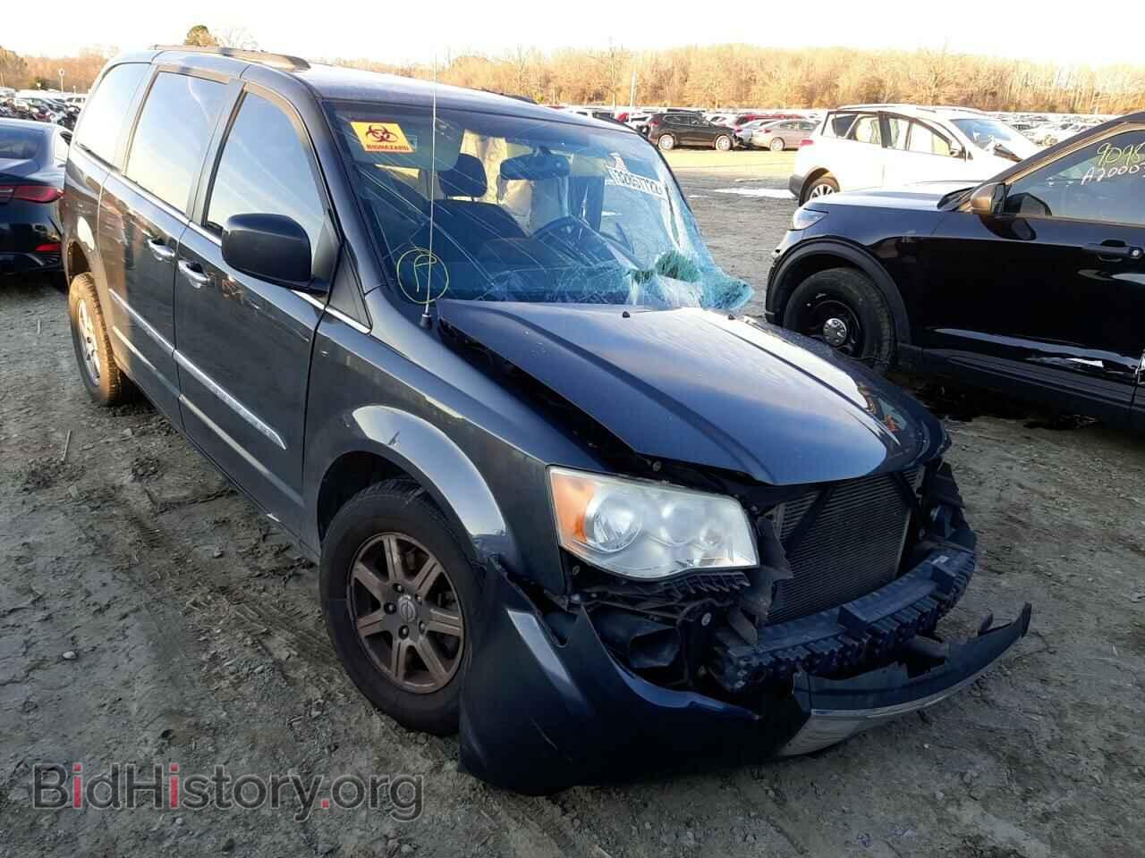 Photo 2A4RR5DG3BR617087 - CHRYSLER MINIVAN 2011
