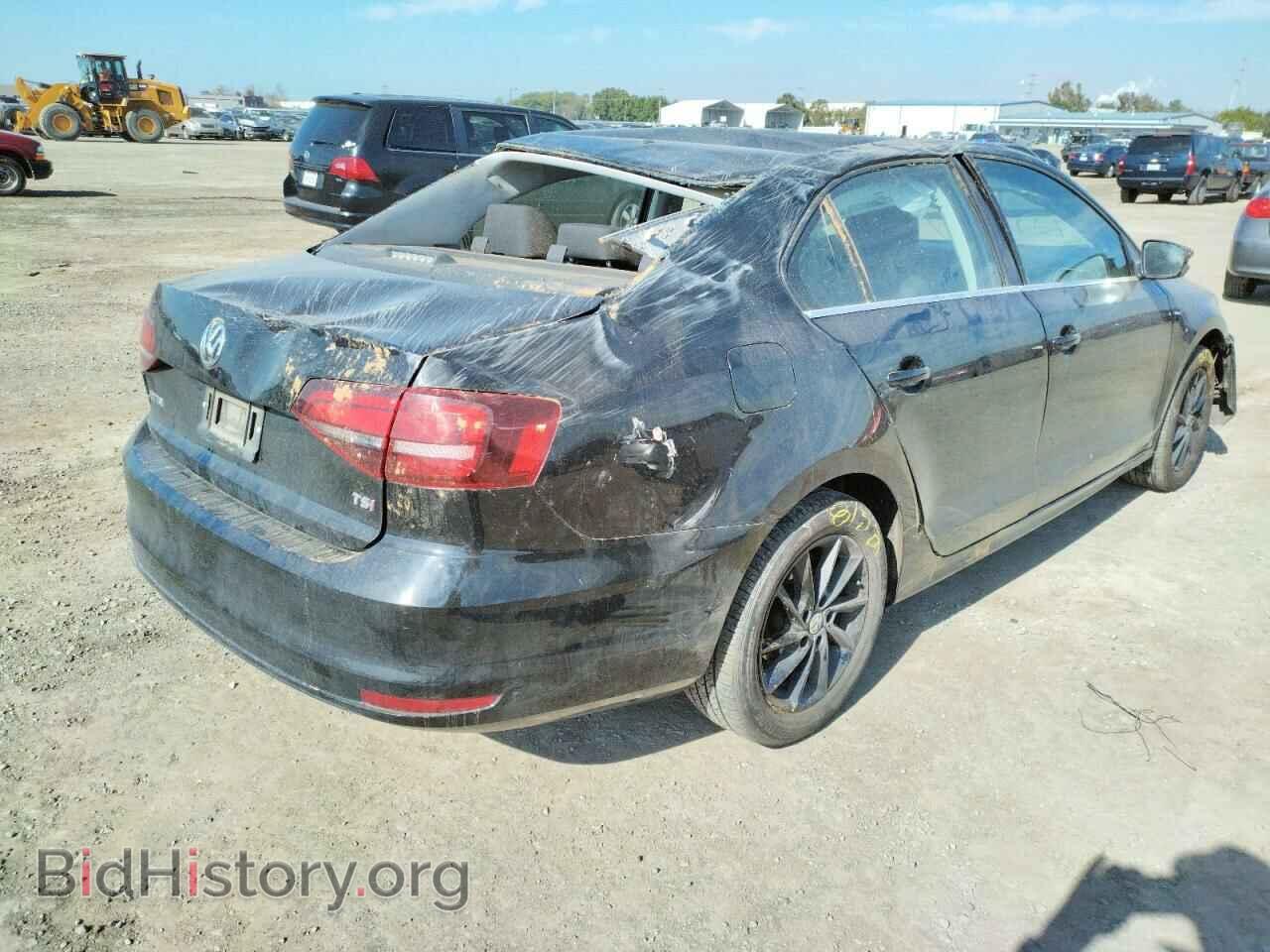 2017 VOLKSWAGEN JETTA - VIN: 3VW2B7AJ0HM297263 - Фото 4