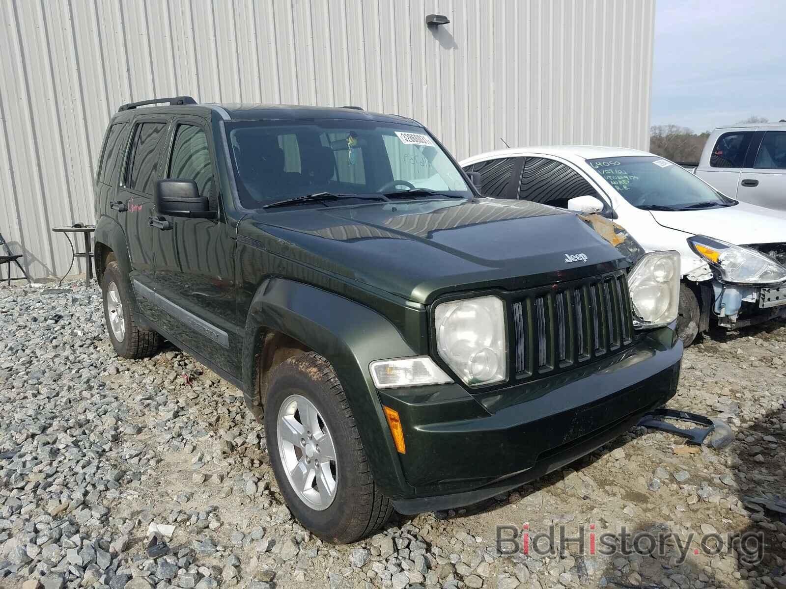 Фотография 1J8GN28K09W512703 - JEEP LIBERTY 2009