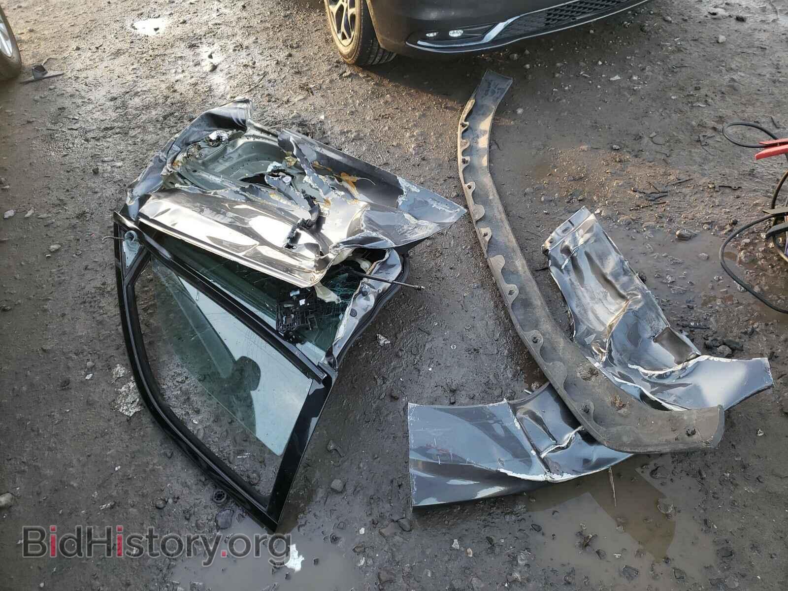 2019 CHRYSLER 300 - VIN: 2C3CCAGG9KH586388 - Фото 9