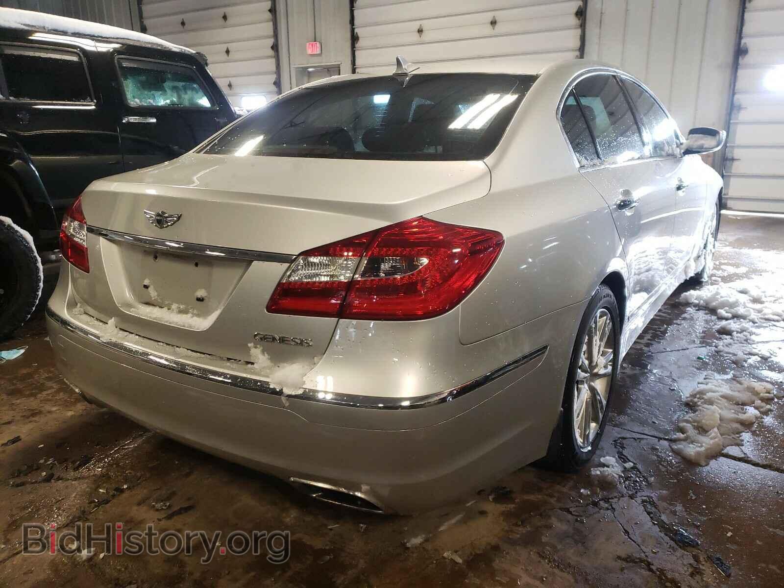 2013 HYUNDAI GENESIS - VIN: KMHGC4DD3DU228479 - Фото 4