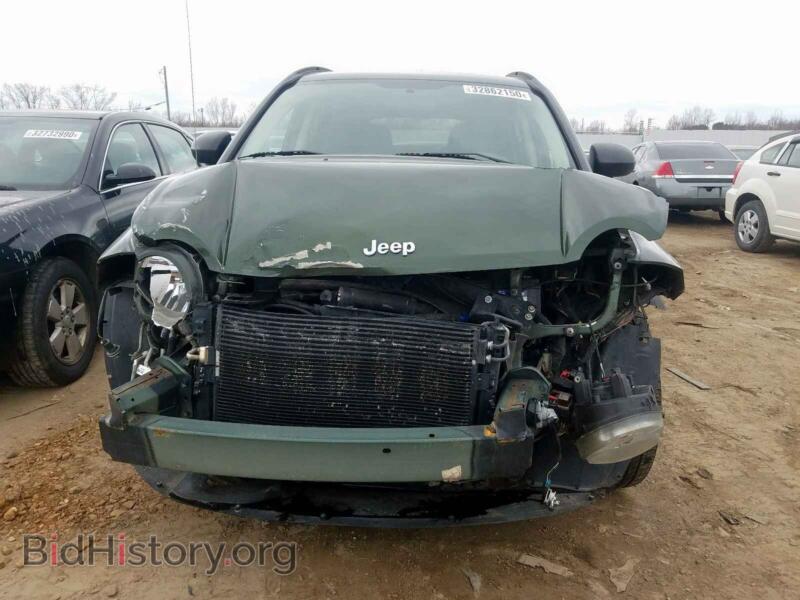 2007 Jeep COMPASS (VIN 1J8FF57W27D596787) — фото 9 из 10