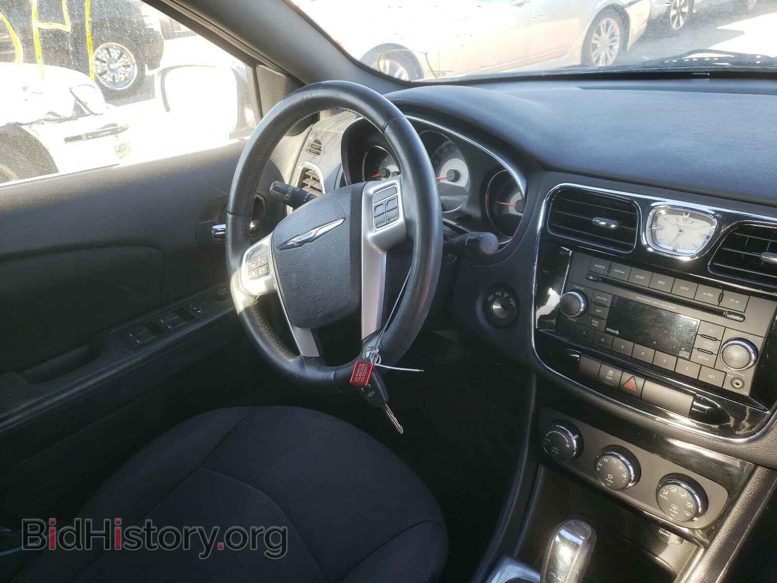 2013 CHRYSLER 200 - VIN: 1C3CCBBG4DN678189 - Фото 9