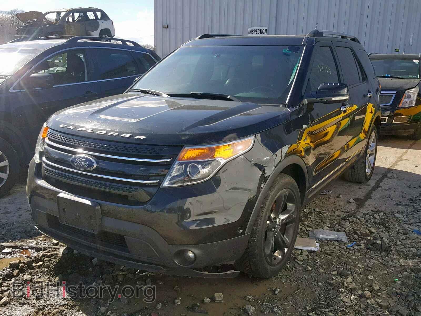 2011 FORD EXPLORER L - VIN: 1FMHK8F88BGA58923 - Photo 2
