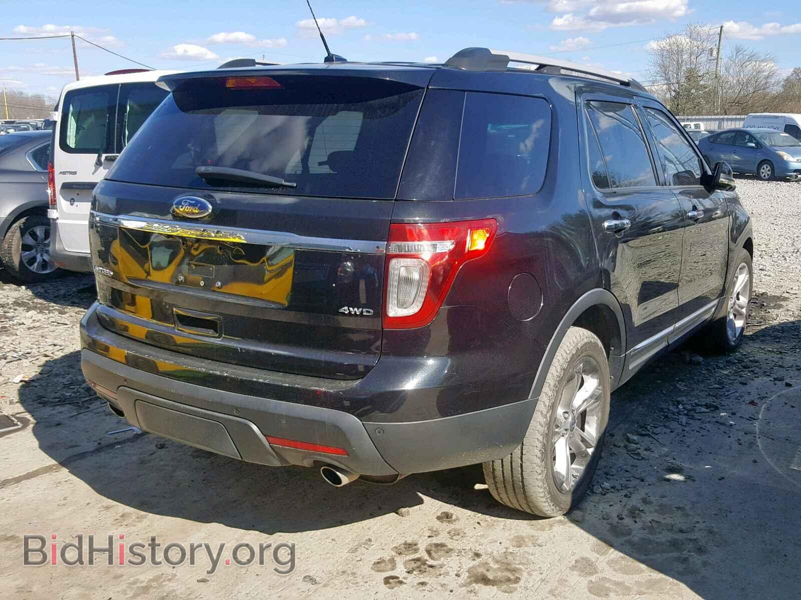 2011 FORD EXPLORER L - VIN: 1FMHK8F88BGA58923 - Photo 4