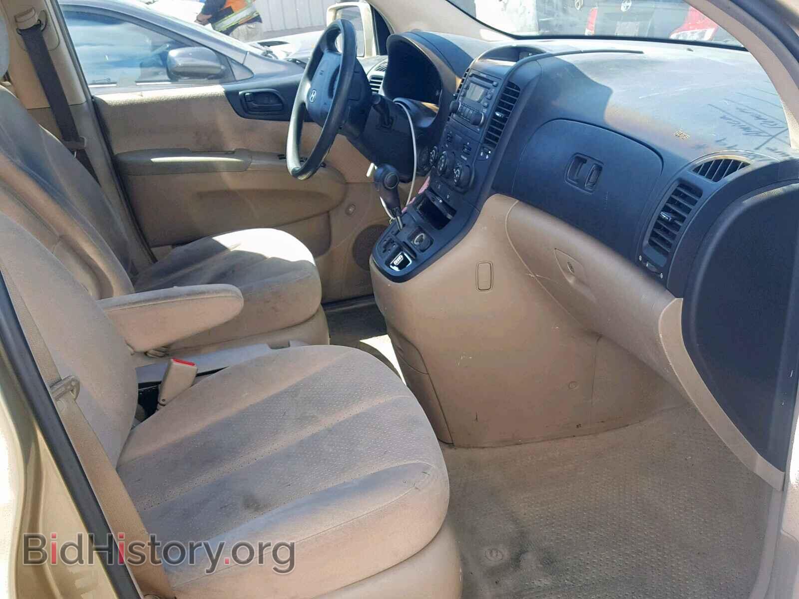 2007 HYUNDAI ENTOURAGE - VIN: KNDMC233076014823 - Фото 5