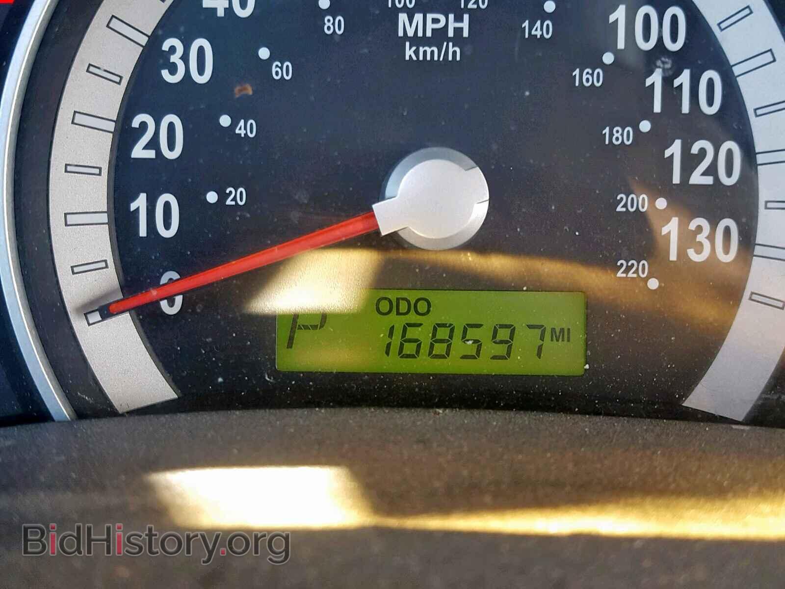 2007 HYUNDAI ENTOURAGE - VIN: KNDMC233076014823 - Фото 8
