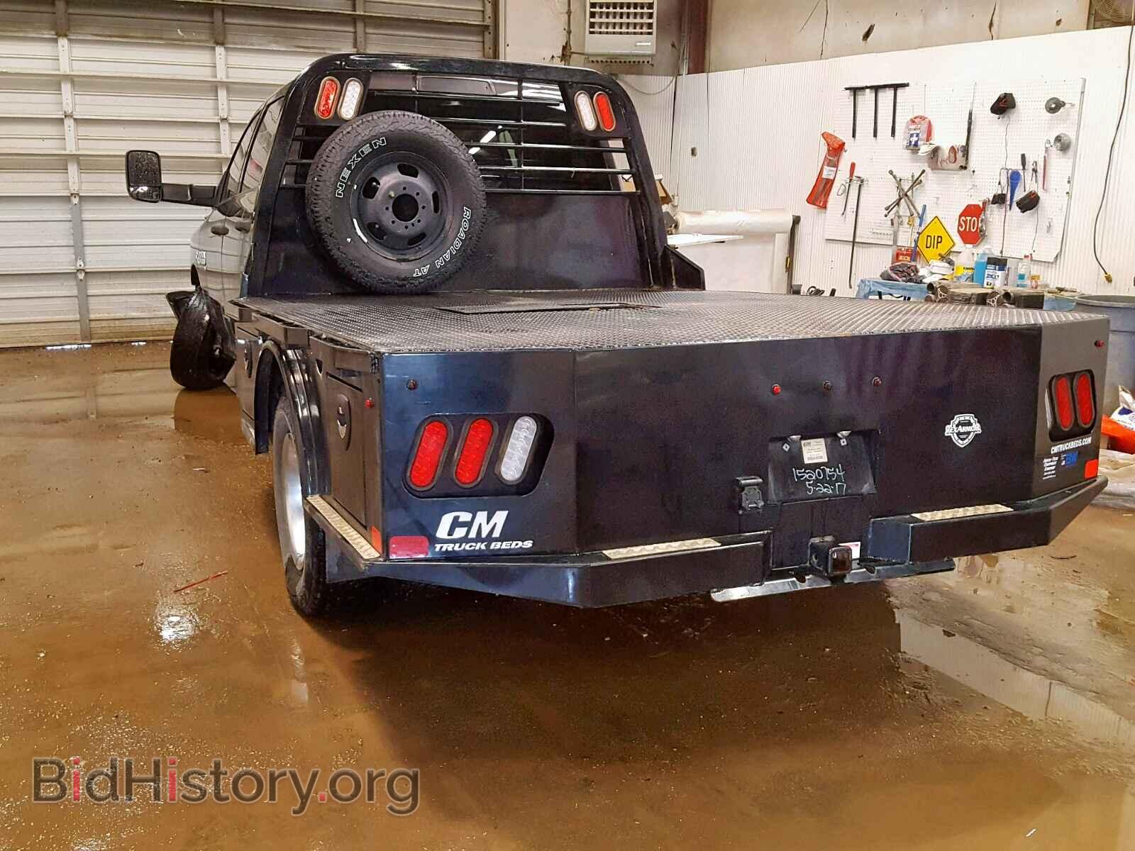2018 RAM 3500 - VIN: 3C7WRTCL3JG231451 - Photo 3