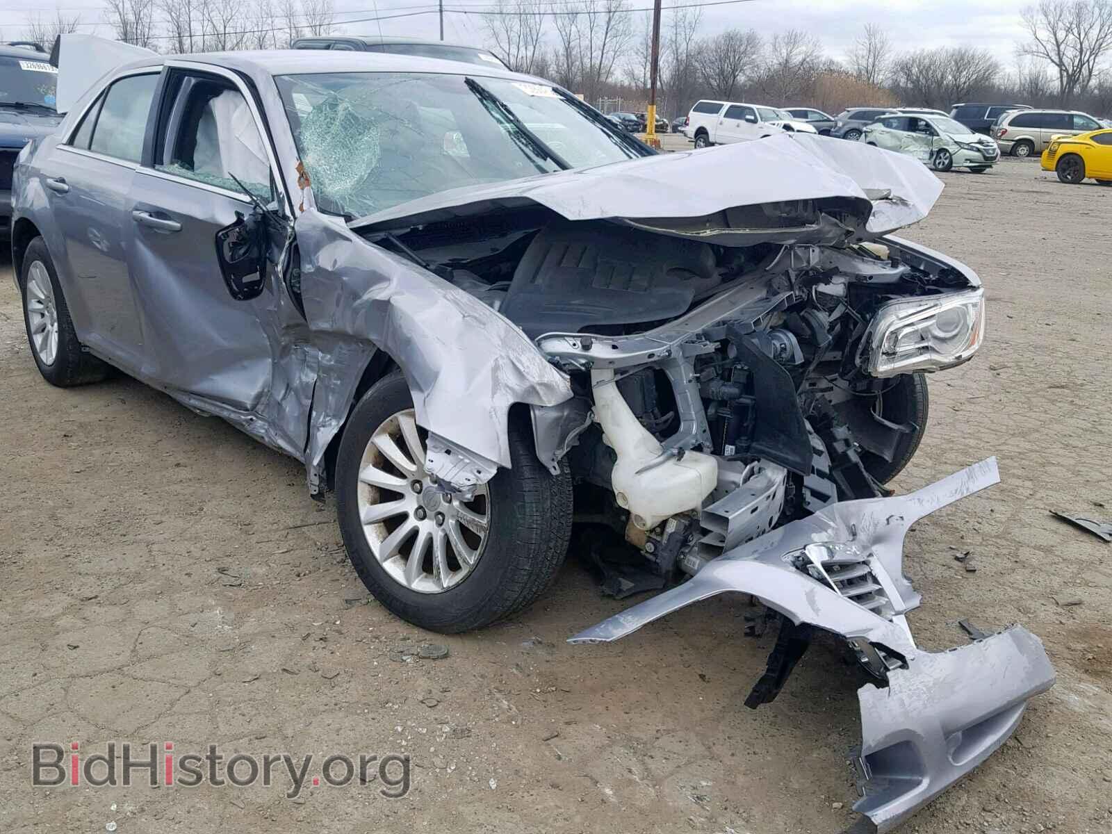 Фотография 2C3CCAAGXEH289000 - CHRYSLER 300 2014