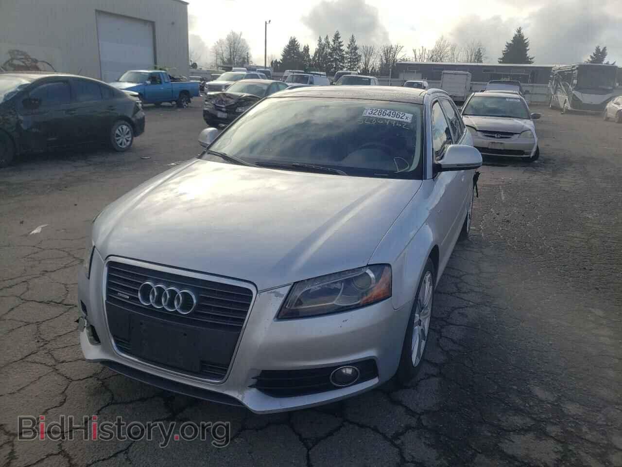 2010 AUDI A3 - VIN: WAUMFAFM5AA136990 - Фото 2