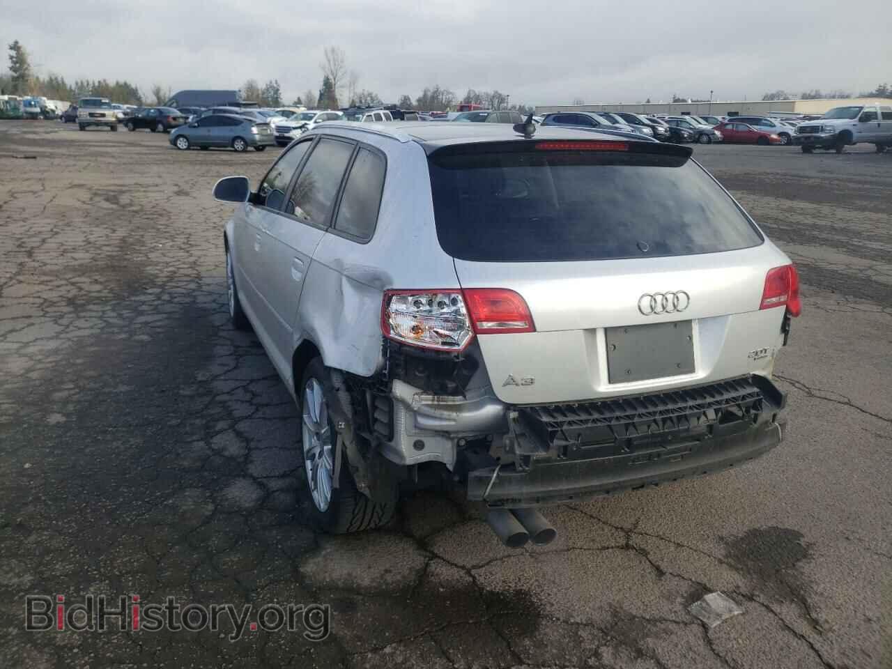2010 AUDI A3 - VIN: WAUMFAFM5AA136990 - Фото 3